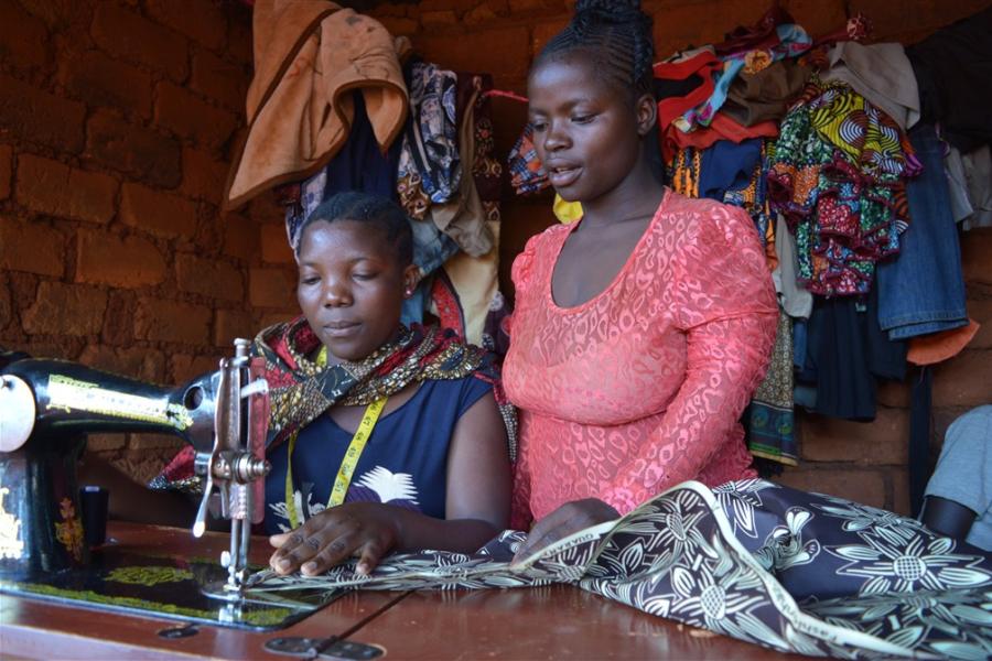 UNHCR-supported community centres giving hope to young Tanzanian women ...