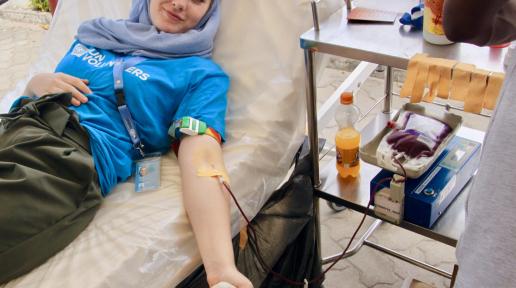 UN Volunteers donating blood