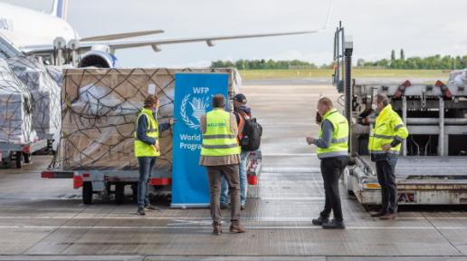 A WFP-contracted Boeing 757 cargo flight being prepared to depart the newly-established Global Humanitarian Response Hub in Liège, Belgium carrying almost 16 mt of medical cargo and personal protective equipment such as masks and gloves on behalf of UNICEF and ICRC destined for Burkina Faso and Ghana.